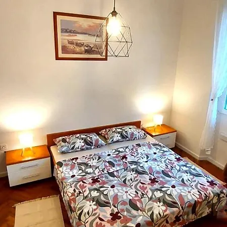 Katica Apartment *